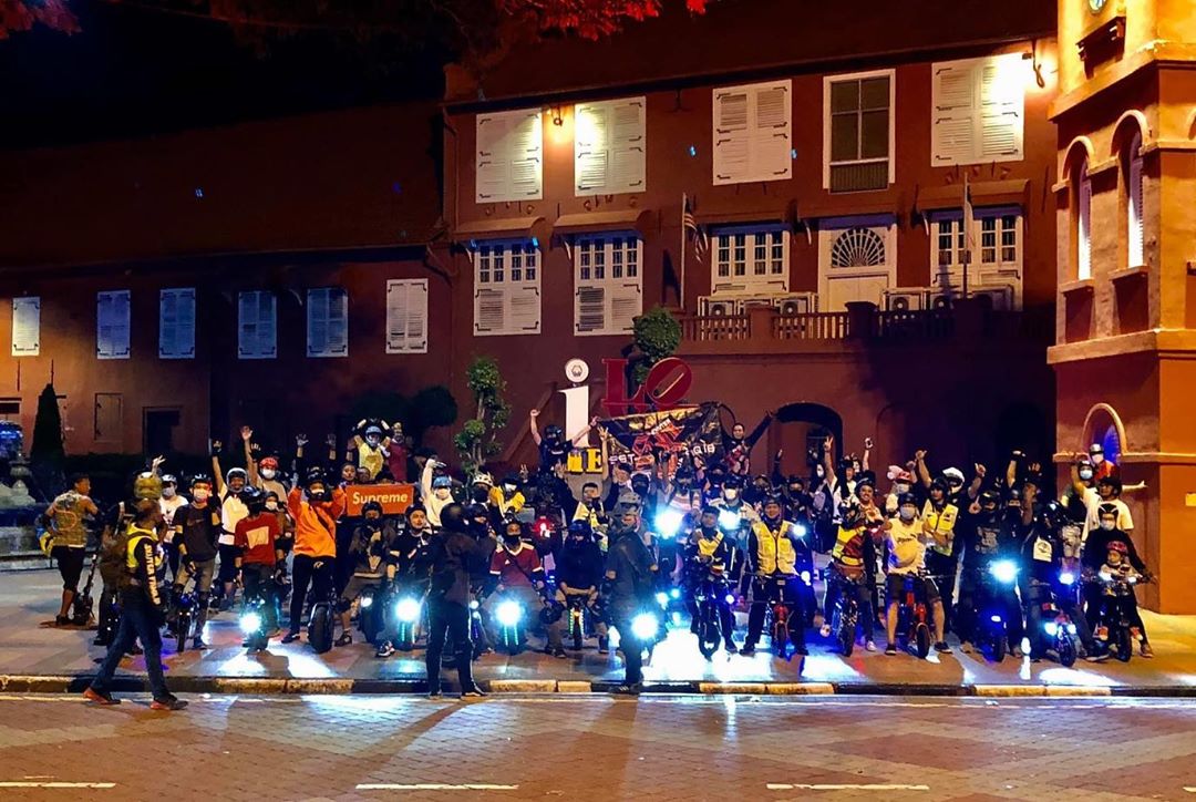 EUC vs Electric Scooter: Which One Is Right for You?