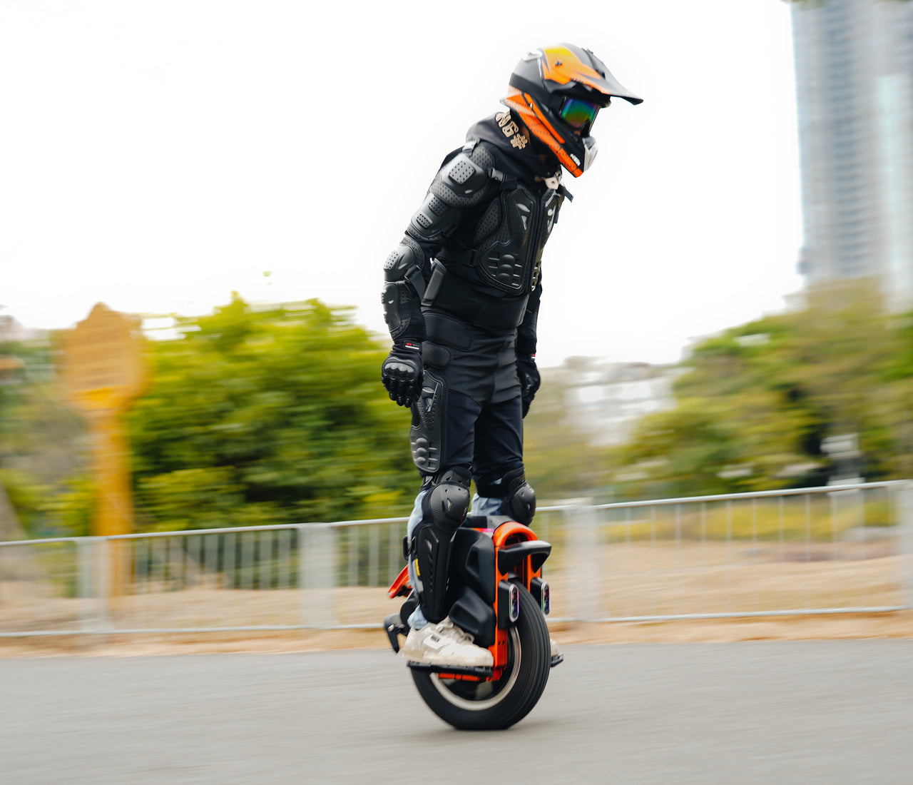 How to Ride an Electric Unicycle: A Beginner's Step-by-Step Guide